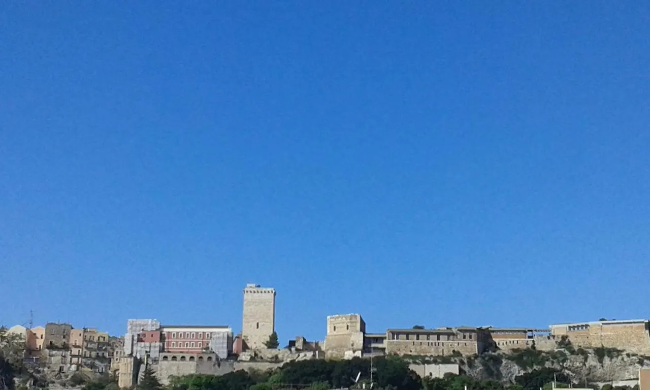 Manzoni Suite Cagliari Guest house